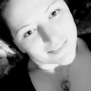 Meet your Posher, Karisa